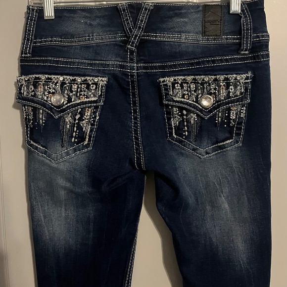 Vanity Premium Collection Denim Jeans Women’s 27W/32L Skinny Dark Wash Embellish - Picture 2 of 5